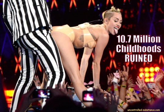 Miley-Cyrus-Ruined-My Childhood